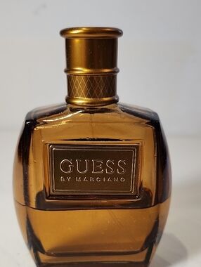 Guess By Marciano Eau De Perfume  USA 100ml(50%)